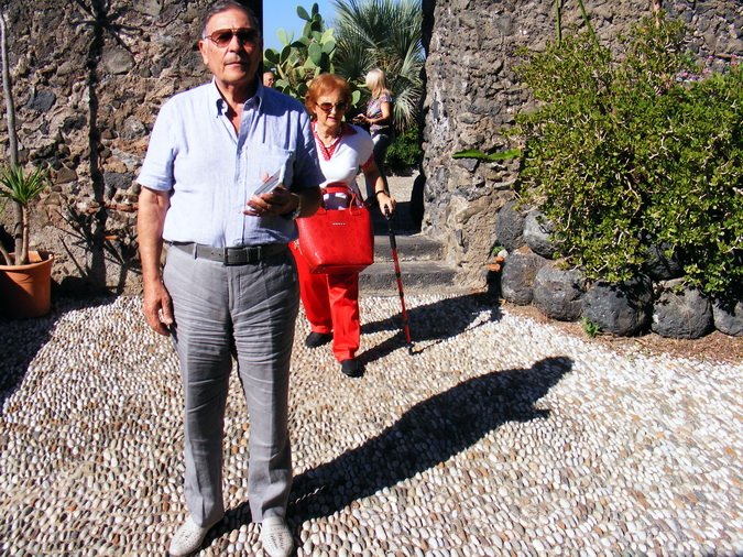 (63)  Aci Castello